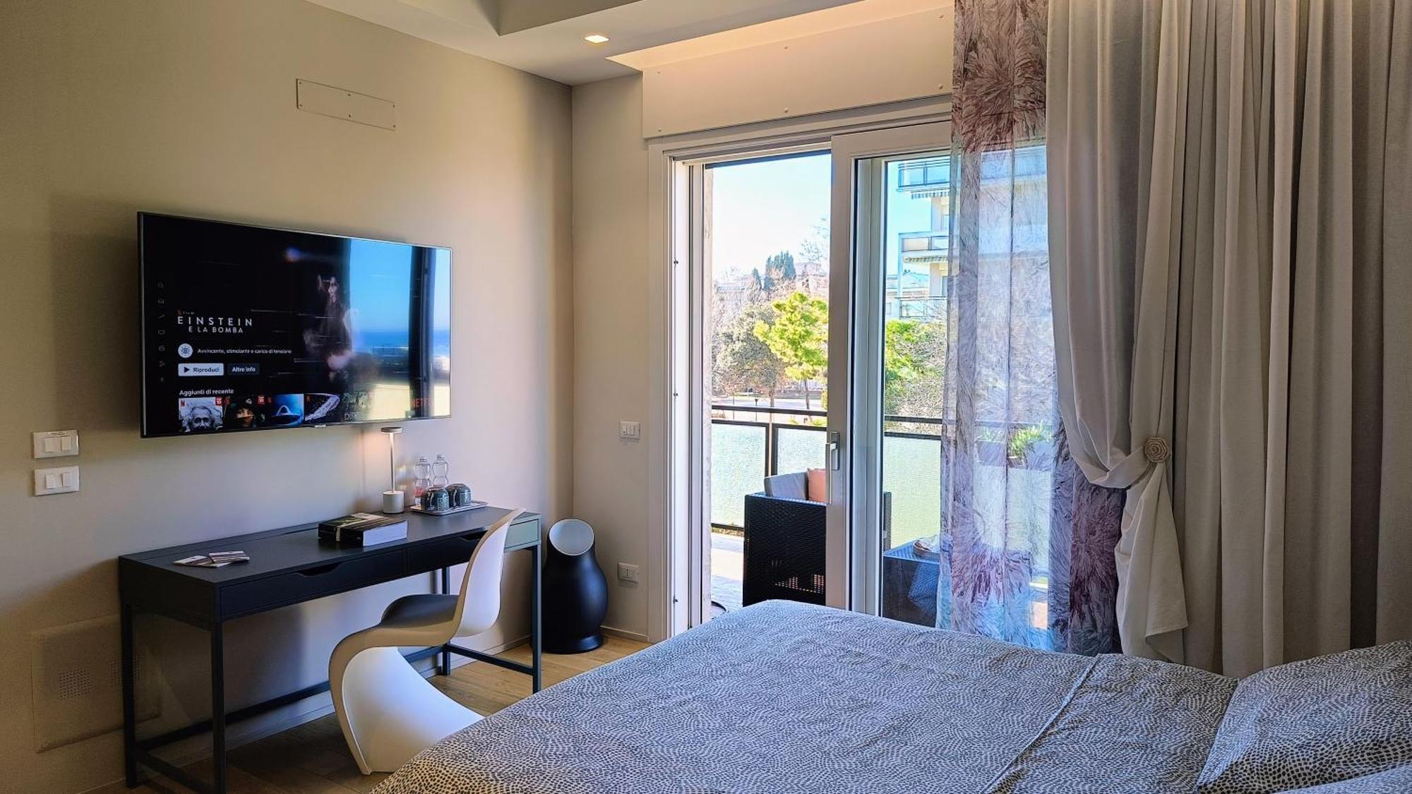 La Stanza Dell'Architetto Hotel เปสการา ภายนอก รูปภาพ