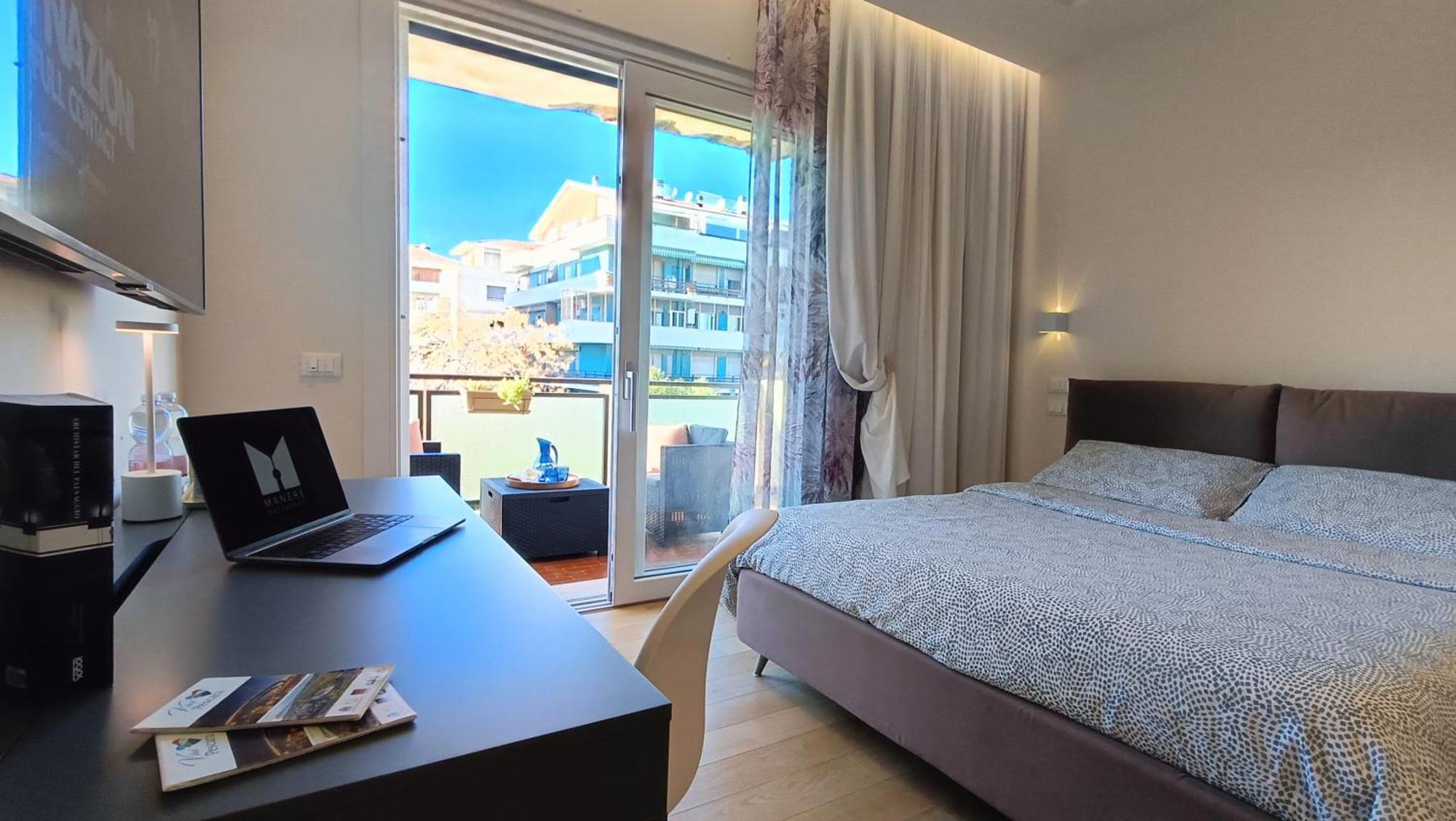 La Stanza Dell'Architetto Hotel เปสการา ภายนอก รูปภาพ